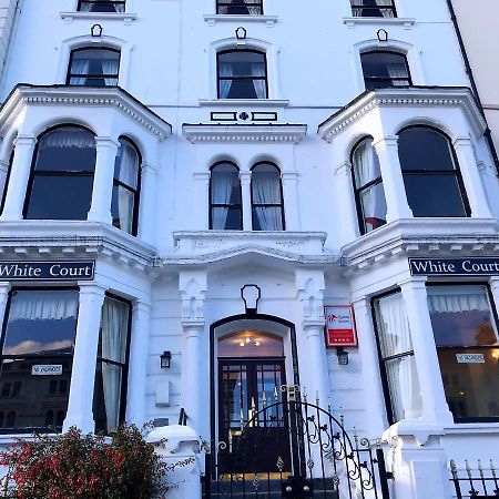 White Court Llandudno Bed & Breakfast Bagian luar foto