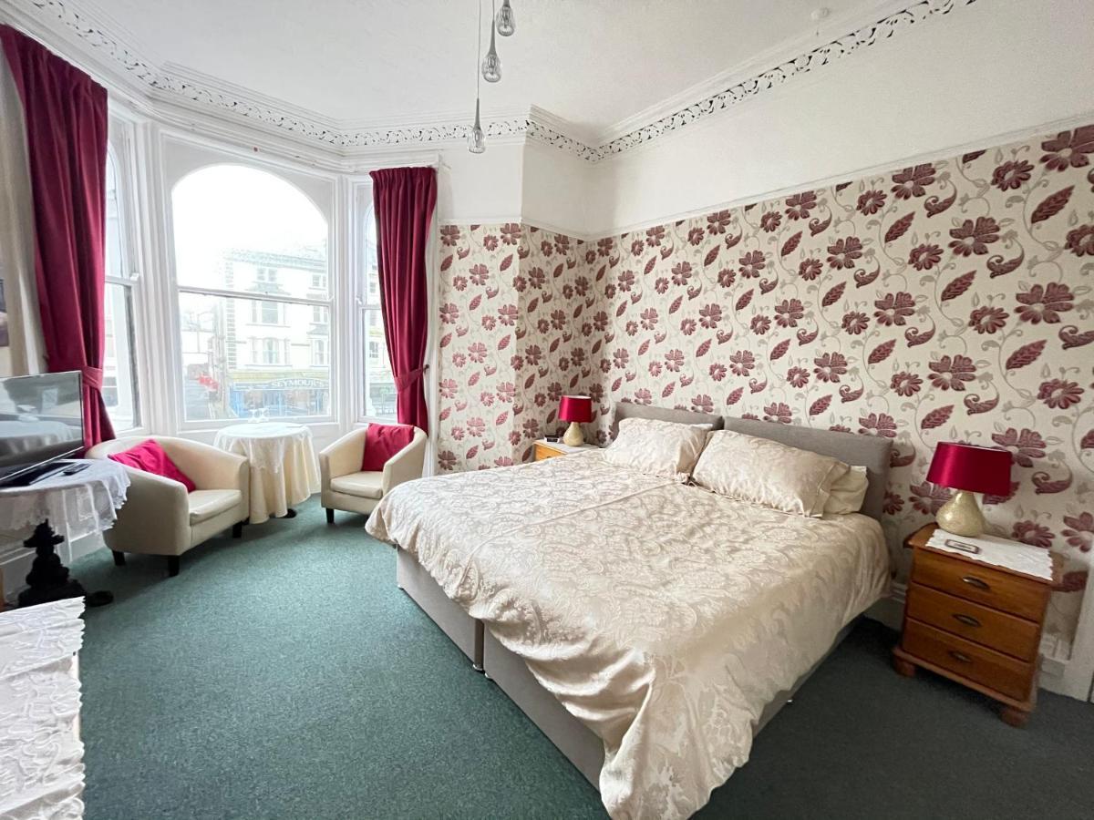 White Court Llandudno Bed & Breakfast Bagian luar foto